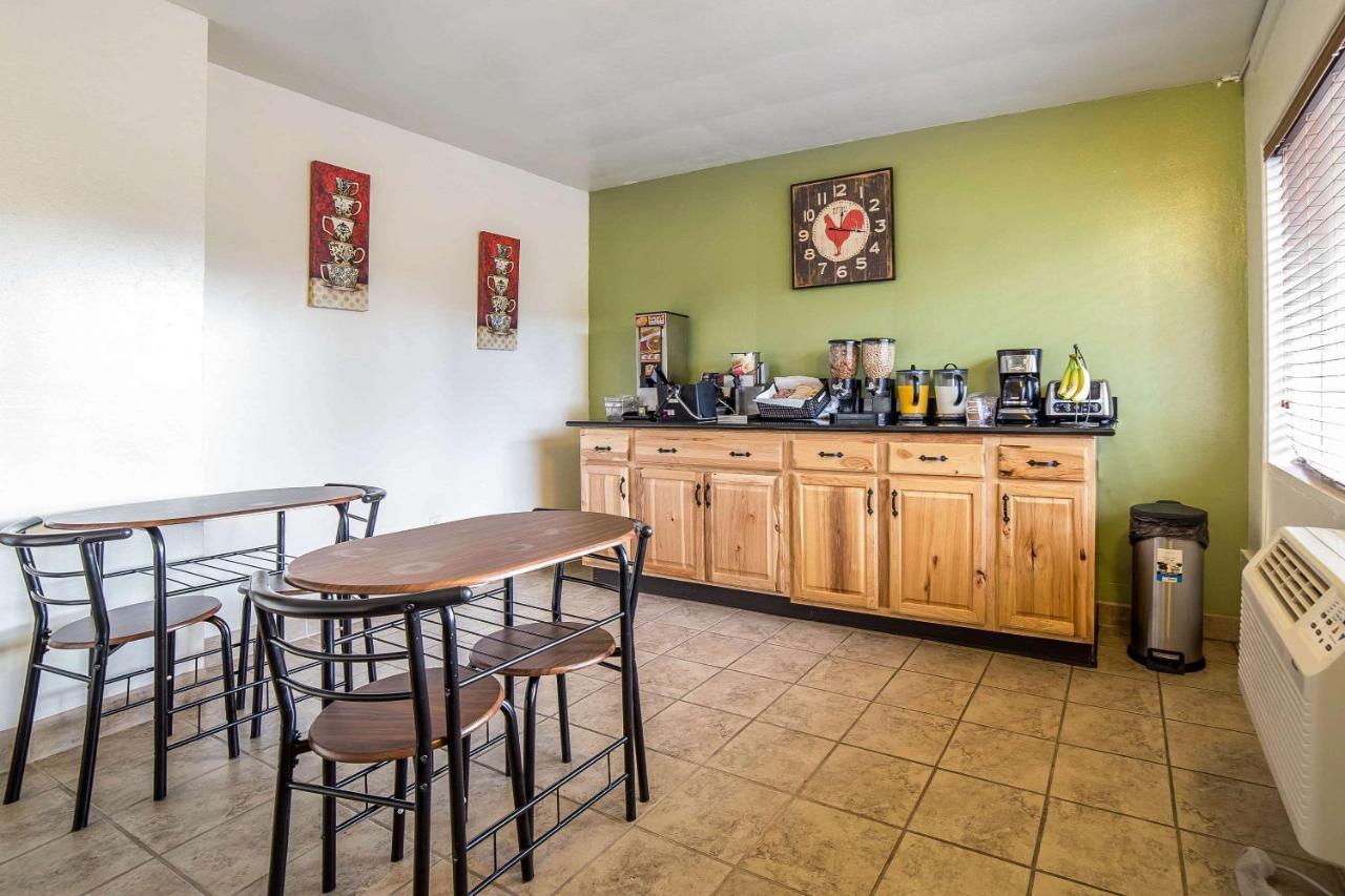Rodeway Inn & Suites Pendleton Ngoại thất bức ảnh